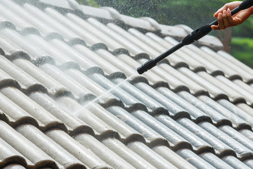 What is the best way of roof cleaning?